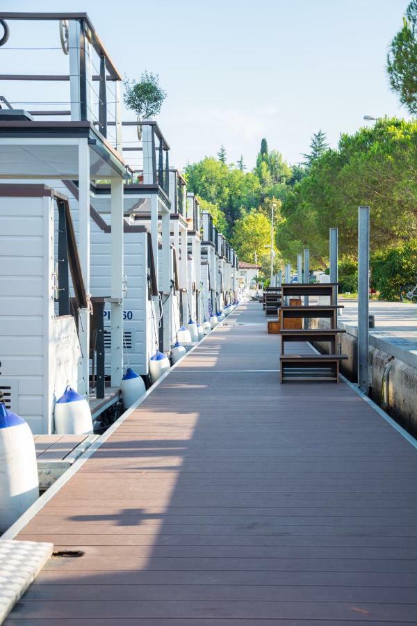 Floating House - Marina Relax Villa Portorož Exterior foto