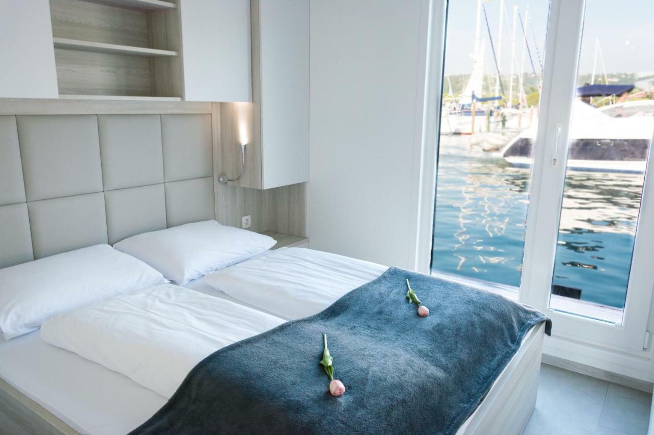 Floating House - Marina Relax Villa Portorož Exterior foto